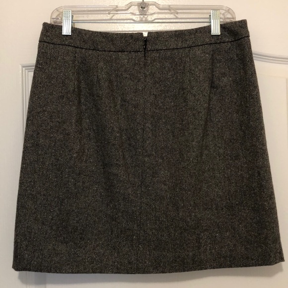 Women’s Black Tweed Skirt - Picture 2 of 3